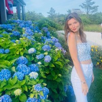 Lily MacDonald Email & Phone Number