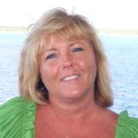 Angela Robertson Email & Phone Number