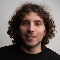 Oscar Hayek Email