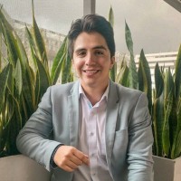 Josué Vinueza Email