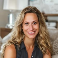 Lindsay Roberts Email