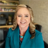 Vino & Vision Employee Maureen Walker's profile photo