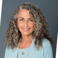 RE/MAX Experience Employee Beth Daly's profile photo
