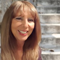 Century 21 Heritage Realty Employee Muriel Fryett's profile photo