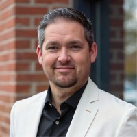 Chris Vest Email & Phone Number