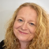 Leanne Douglas Email