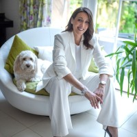 Sara Davison Email & Phone Number