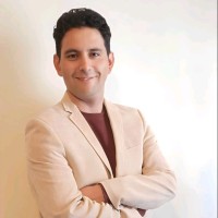 Americanflat Employee Iván Calderón's profile photo