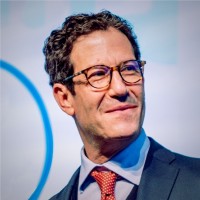 IE Business School Employee Lee Newman's profile photo
