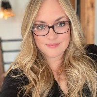 Michelle Larson Email & Phone Number