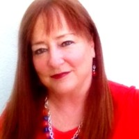 Community Playmaker Employee Yvette Hull's profile photo