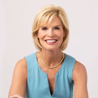 Hally Hair Employee Julie Jones's profile photo