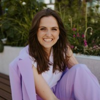 Testlio Employee Laura Karilaid's profile photo