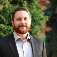 Derek Holden Email & Phone Number