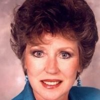 RE/MAX Northwest Employee Paulette Panagos's profile photo