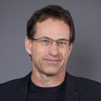 Kevin la Email & Phone Number