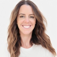 Caitlin Redmayne Email