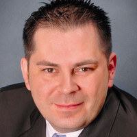 Rafael Luna Email & Phone Number