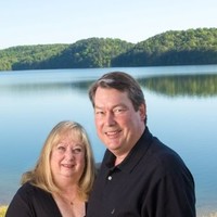 REMAX TOWN AND COUNTRY GA Employee Steve and Joyce Fahl's profile photo