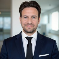 Jeffrey Bays Email & Phone Number