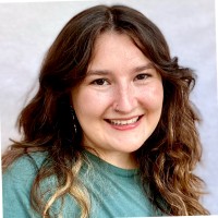 Elle Miller Email & Phone Number