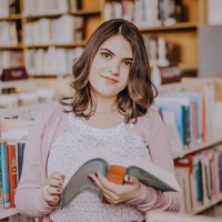 Doodlebugs Employee Katherine Piscani's profile photo