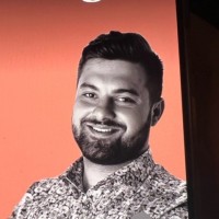 Dominik Valiga Email