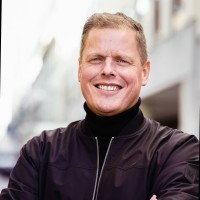 Thomas Lindström Email