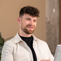 Timmy van den Hurk Email & Phone Number