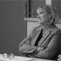 Pascale Puly Email