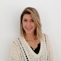 Silvia Mora Email