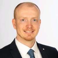 Vitali Loos Email