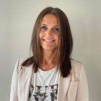 Anne Bakken Email