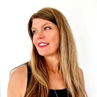 Nina Usher Email
