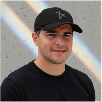 Vincent Micheli Email