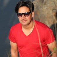 INNOVISION Limited Employee Zubair Manhas's profile photo
