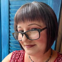 Llewellyn Worldwide Employee Anna Applegate's profile photo