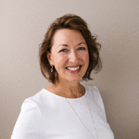 Affinity Space Employee Julie Alexander-Bingham's profile photo