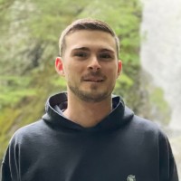 Brady Hoddinott Email & Phone Number