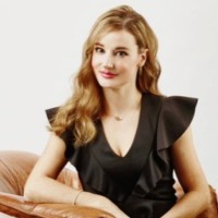 Contract Glaziers Inc. Employee Sandra de Carolis's profile photo