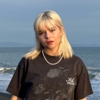 House Post Employee Claire Loudis's profile photo