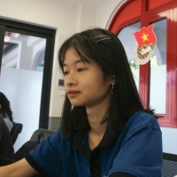 eJOY English Employee Bùi Huệ's profile photo