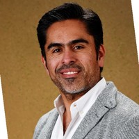 Zoetis Inc. Employee Roberto Vargas's profile photo