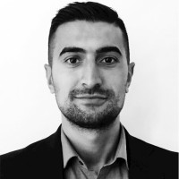 Daniel Solaka Email