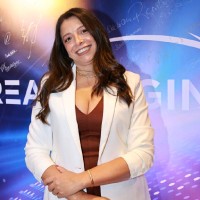 Sara Aparício Email