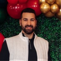 Quantum Workplace Employee Vince Aurora's profile photo