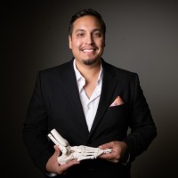 Roberto de Los Santos Email