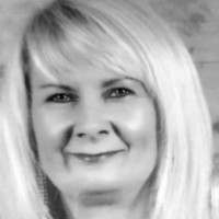 Michelle Garside Email