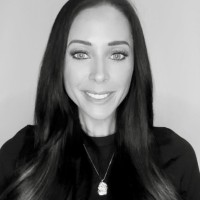 Labrador (France) Employee Tracee Hurley's profile photo