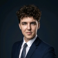Jakub Hluzow Email